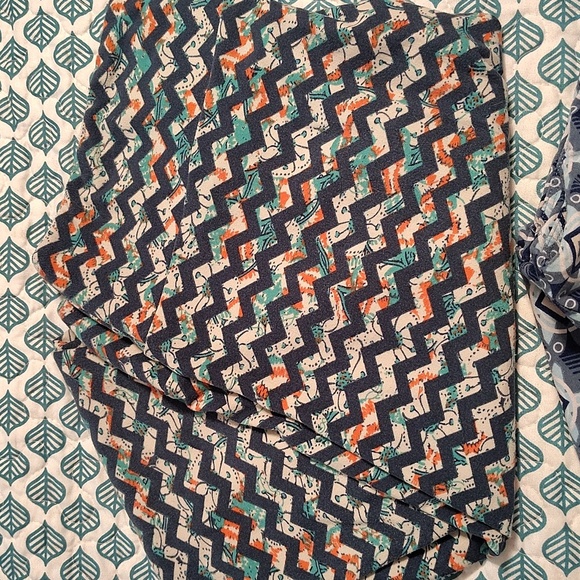 DONATING 9/17 Lularoe Tall And Curvy Leggings Bundle Of 5 - Picture 3 of 7